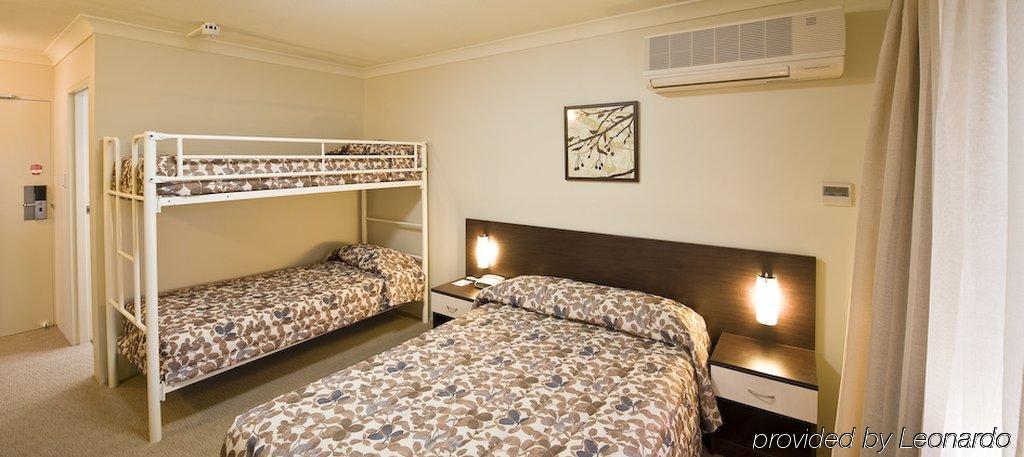 175 Hotel Westmead Sydney Exterior photo