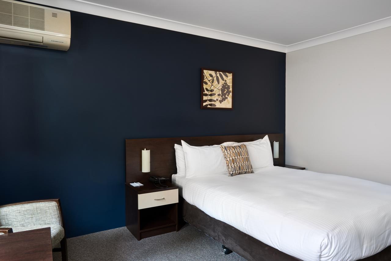 175 Hotel Westmead Sydney Exterior photo