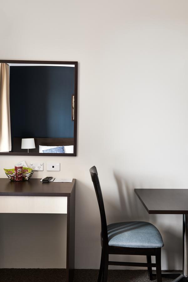 175 Hotel Westmead Sydney Exterior photo