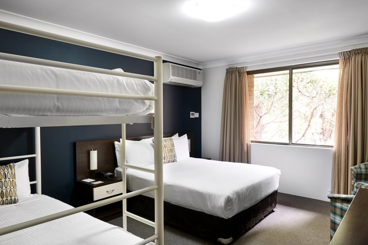 175 Hotel Westmead Sydney Exterior photo